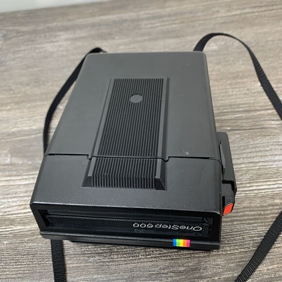 Vintage Polaroid One Step 600 Land Camera Rainbow Stripe w/Strap Black (WORKING) - Picture 8 of 9